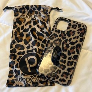Leopard print loopy case